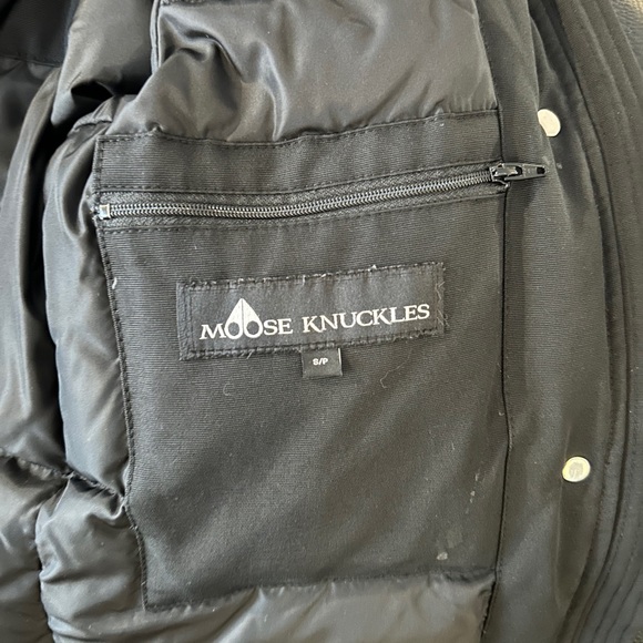 Women’s Mooseknuckle Parka - Picture 5 of 10